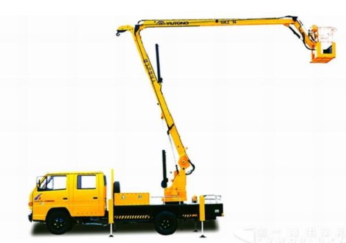 2016年高空作業(yè)車(chē)怎么破堅(jiān)冰退寒流